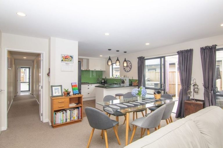 Photo of property in 4 Liquidamber Lane, Kaukapakapa, Helensville, 0875