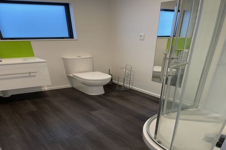 Photo of property in 2c Cashmere Avenue, Khandallah, Wellington, 6035