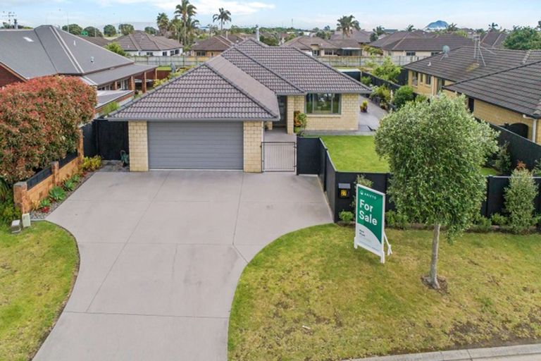 Photo of property in 27 Putaka Place, Papamoa Beach, Papamoa, 3118