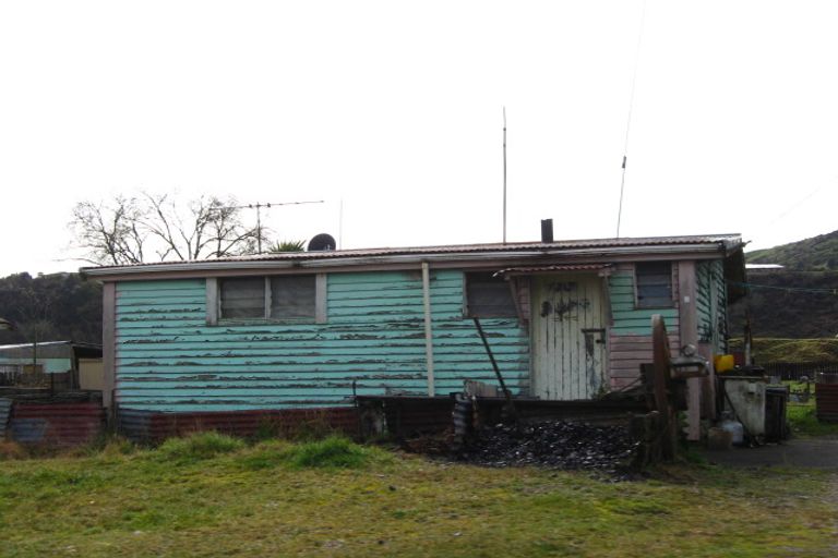 Photo of property in 5 Main Street, Reefton, 7830