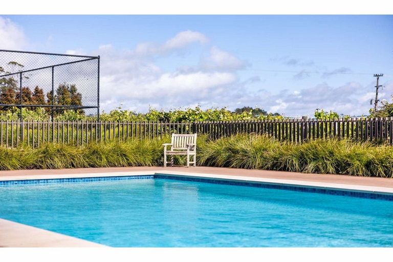 Photo of property in 410 Wiroa Road, Kerikeri, 0293