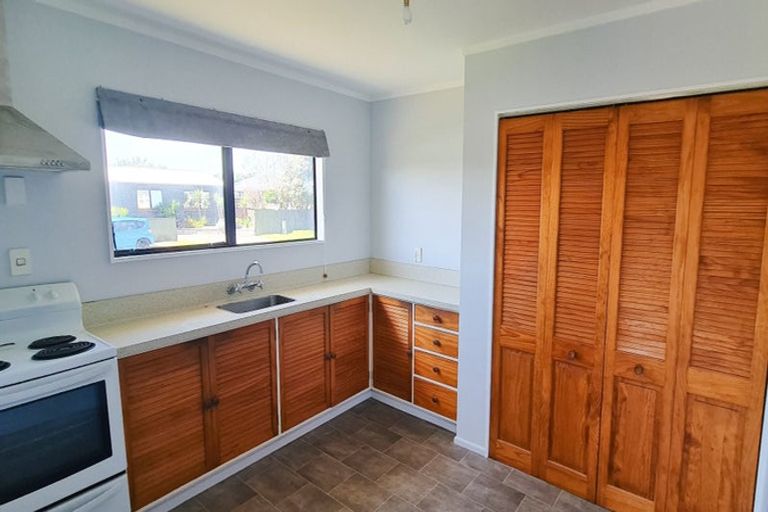 Photo of property in 70a Makarini Street, Paraparaumu, 5032