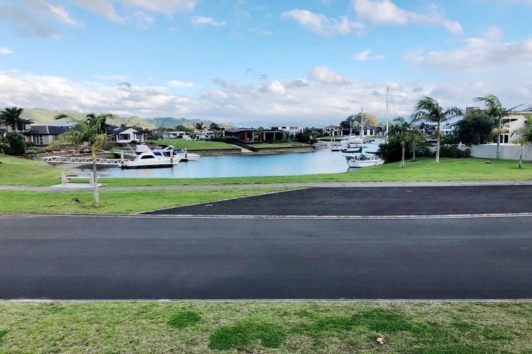 Photo of property in 10 Aquila Drive, Whitianga, 3510