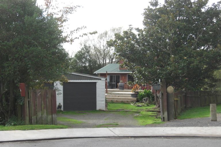 Photo of property in 91 Kiwi Road, Raumati Beach, Paraparaumu, 5032