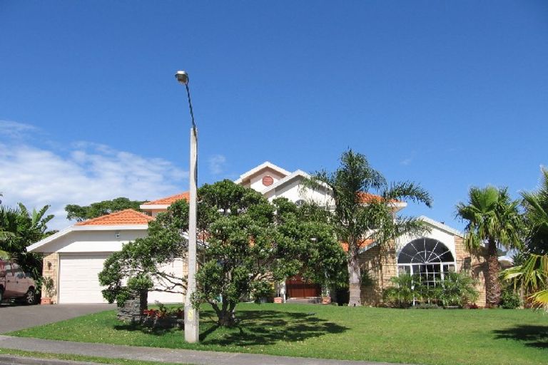 Photo of property in 4 Gilberd Place, Torbay, Auckland, 0630