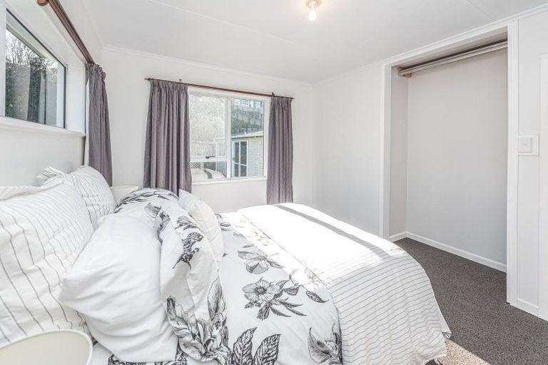 Photo of property in 25 Broadhead Avenue, Tawhero, Whanganui, 4501