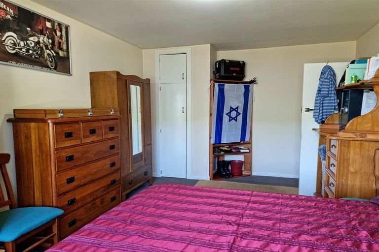 Photo of property in 14 Lincoln Street, Picton, 7220