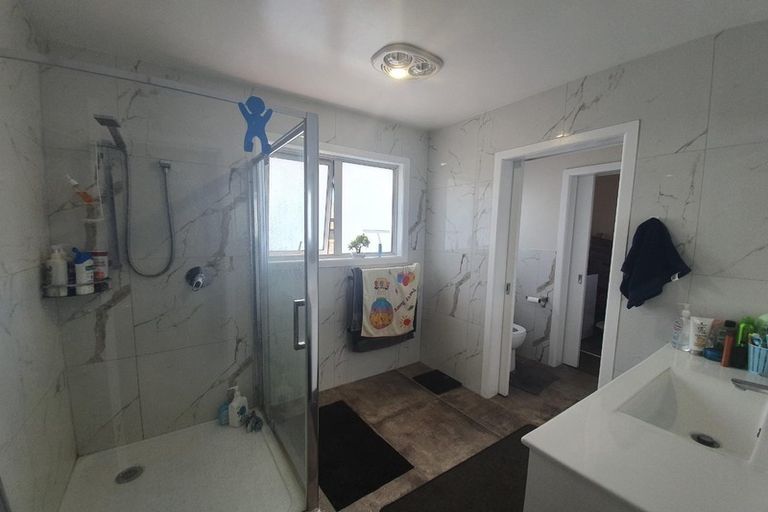 Photo of property in 6 Willis Road, Papakura, 2110