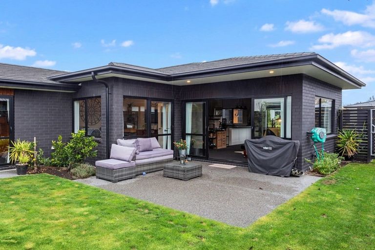 Photo of property in 24 Pahua Street, Pegasus, 7612