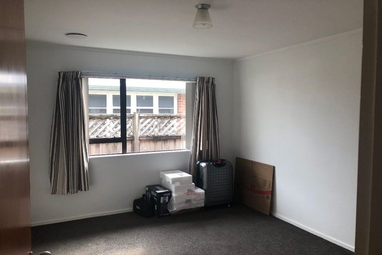 Photo of property in 11 Fergusson Street, Waterloo, Lower Hutt, 5011