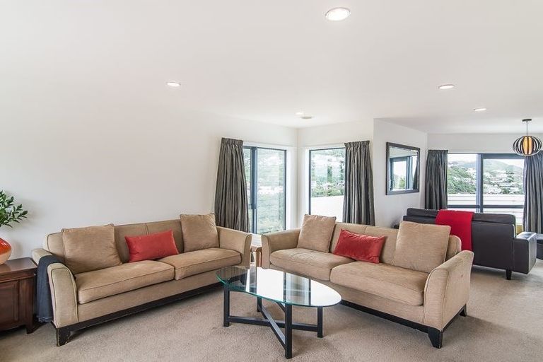 Photo of property in 28 Imran Terrace, Khandallah, Wellington, 6035