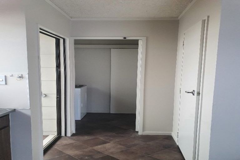 Photo of property in 8 Hukanui Road, Fairfield, Hamilton, 3214