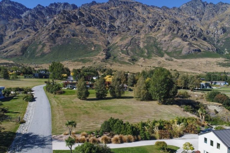 Photo of property in 3 Bluff View Terrace, Drift Bay, Queenstown, 9371