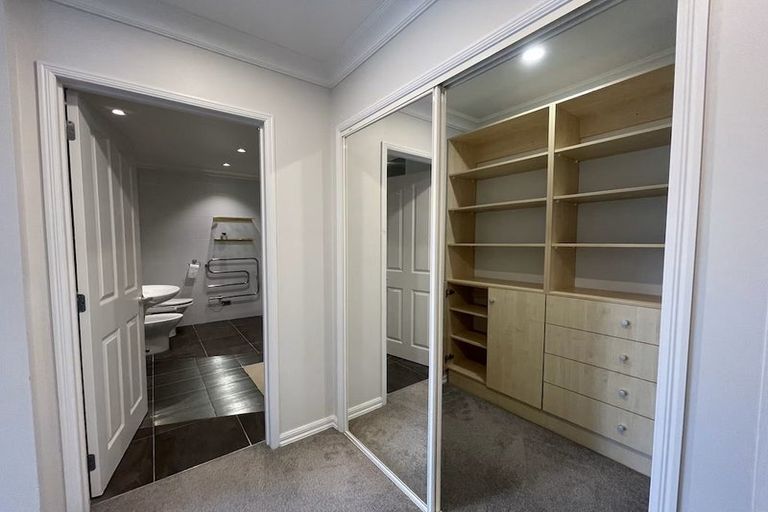 Photo of property in 38c Wicklam Lane, Greenhithe, Auckland, 0632