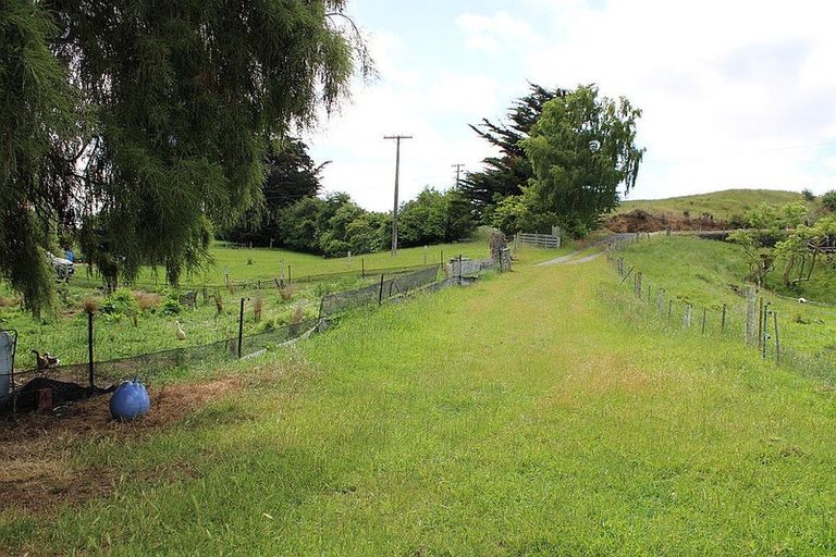Photo of property in 2079 Clinton Highway, Kuriwao, Clinton, 9584