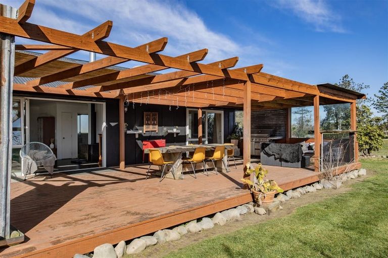 Photo of property in 74 Foothills Road, Okuku, Rangiora, 7473