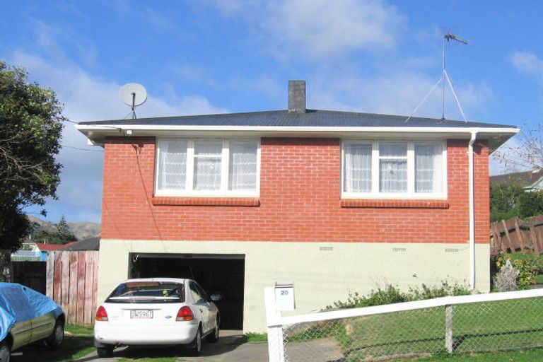 Photo of property in 20 York Place, Cannons Creek, Porirua, 5024