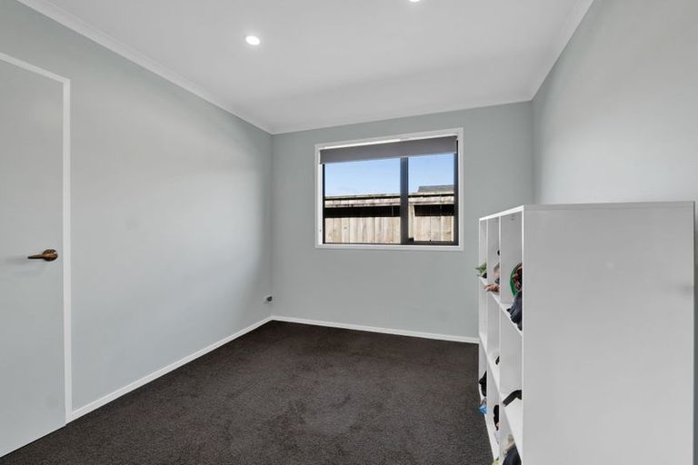 Photo of property in 75 Dillon Drive, Bell Block, New Plymouth, 4312