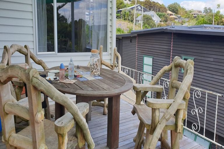 Photo of property in 55 Duncansby Road, Stanmore Bay, Whangaparaoa, 0932