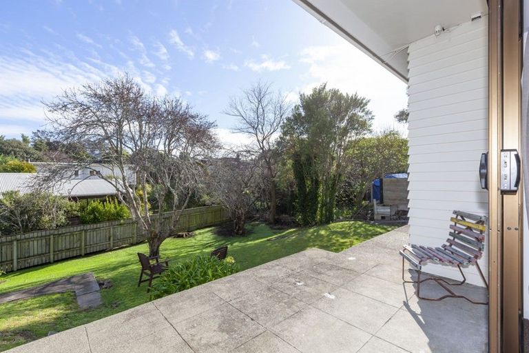 Photo of property in 42 Margaret Road, Raumati Beach, Paraparaumu, 5032