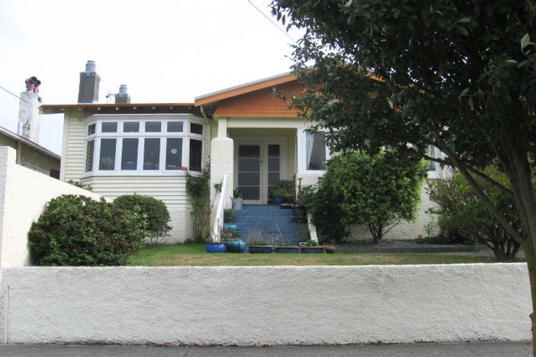 Photo of property in 49 Palm Avenue, Lyall Bay, Wellington, 6022