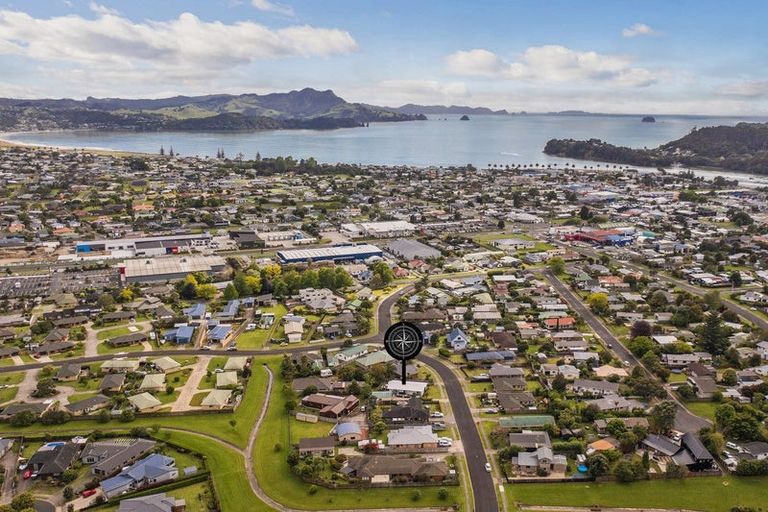 Photo of property in 39 Cholmondeley Crescent, Whitianga, 3510