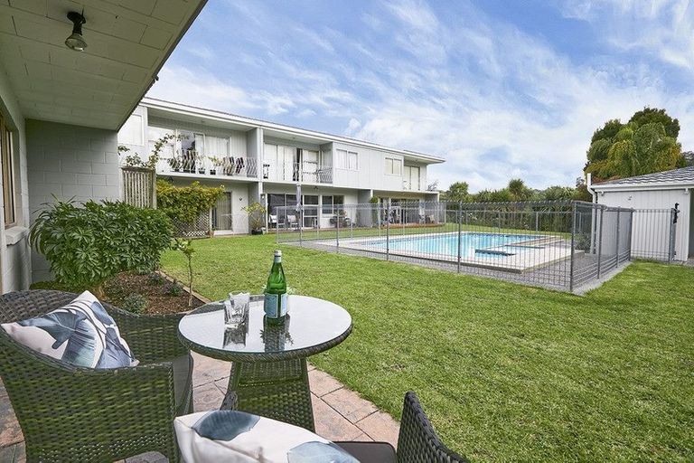 Photo of property in 5/22a Church Street, Northcote Point, Auckland, 0627