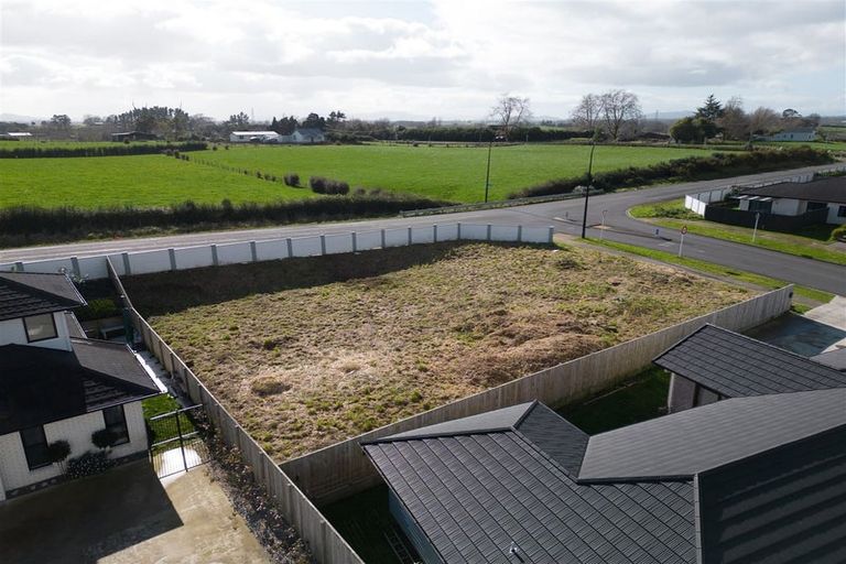 Photo of property in 2 Waireka Road, Rototuna North, Hamilton, 3210