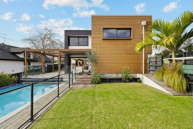 Photo of property in 5 Anselmi Ridge Road, Pukekohe, 2120