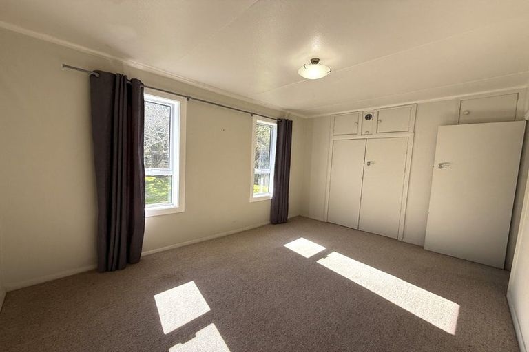Photo of property in 6 Cornwall Street, Picton, 7220