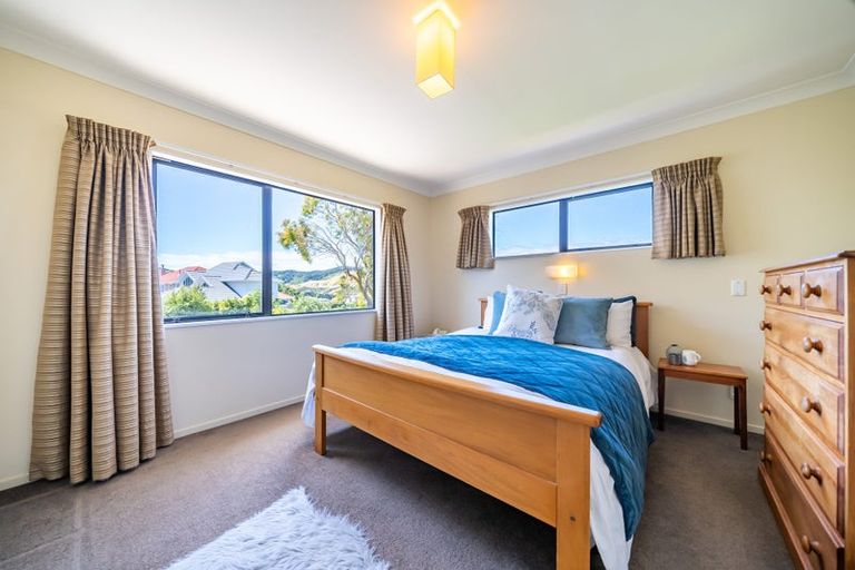 Photo of property in 2/167 Westchester Drive, Churton Park, Wellington, 6037