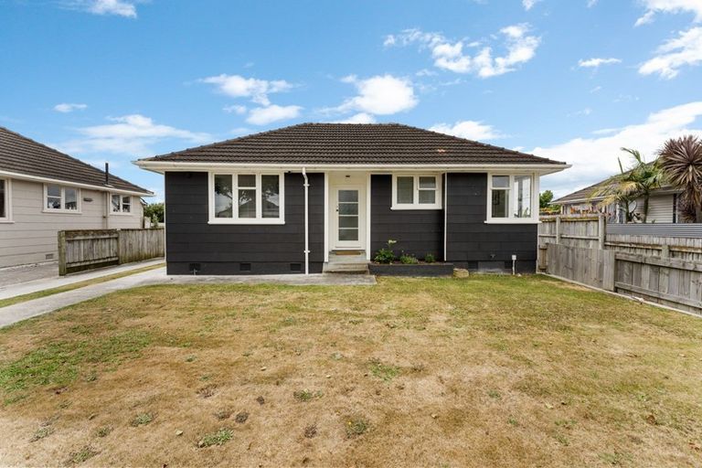 Photo of property in 51a Seddon Street, Takaro, Palmerston North, 4412