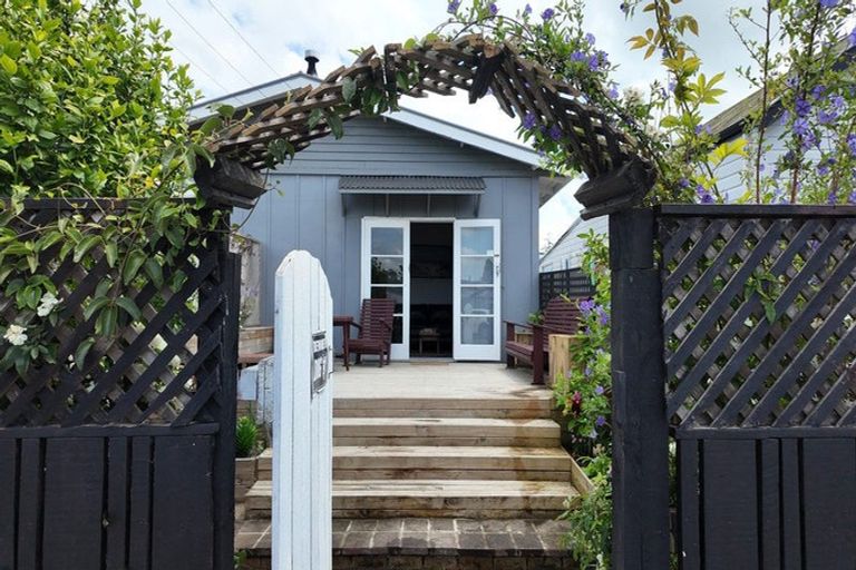 Photo of property in 142 Broadway, Marton, 4710