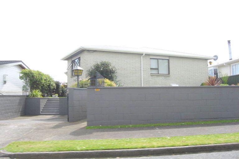 Photo of property in 3 Barclay Street, Ferndale, New Plymouth, 4310