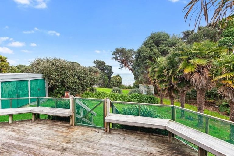 Photo of property in 10 Para-rauaruhe Crescent, Te Kaha, 3199