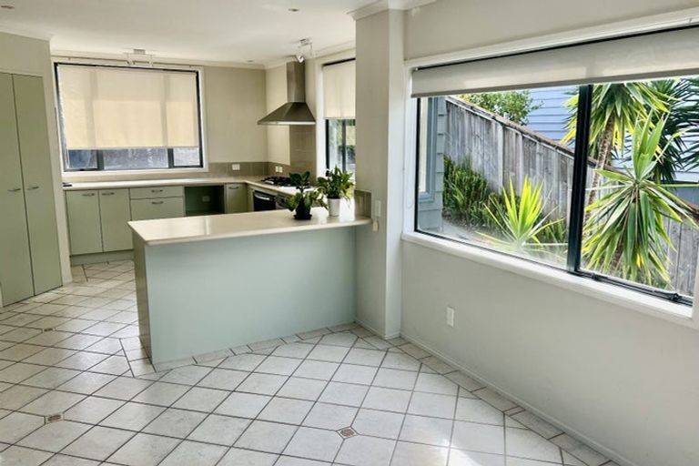 Photo of property in 5 Clifton Road, Browns Bay, Auckland, 0630