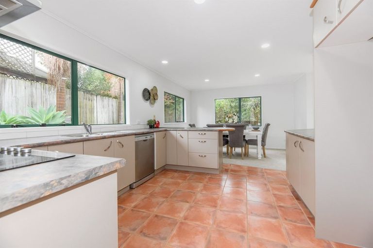 Photo of property in 1/62 Weldene Avenue, Glenfield, Auckland, 0629