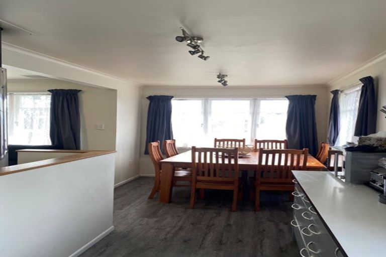 Photo of property in 71 Kettle Avenue, Awapuni, Palmerston North, 4412