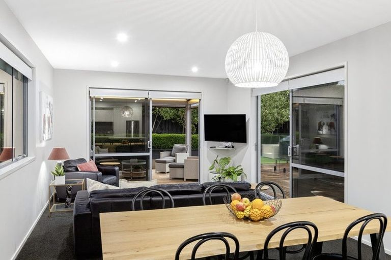 Photo of property in 44 Anselmi Ridge Road, Pukekohe, 2120