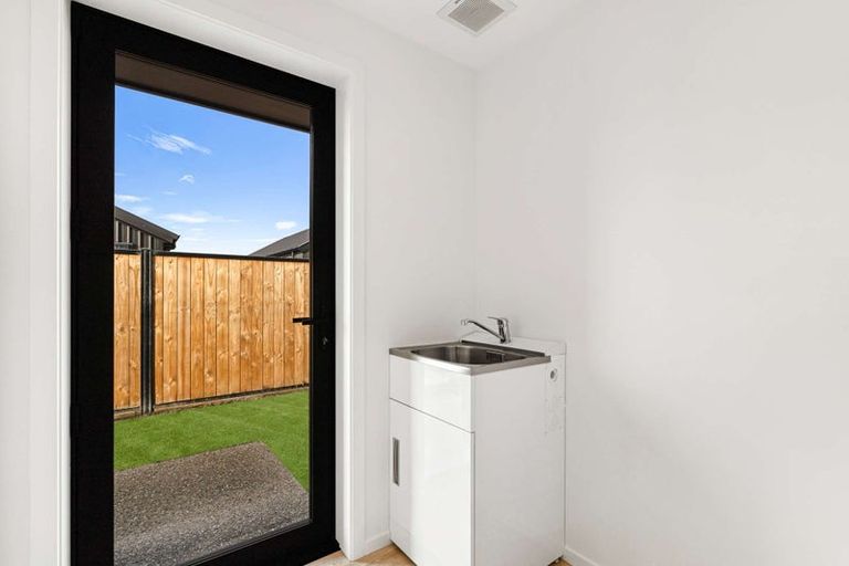 Photo of property in 77 Magnum Drive, Cromwell, 9310