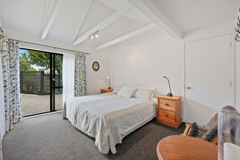 Photo of property in 2/1a Basilton Close, Bucklands Beach, Auckland, 2012