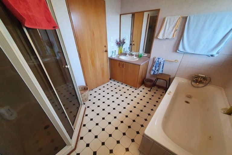 Photo of property in 73 Matipo Street, Riccarton, Christchurch, 8041