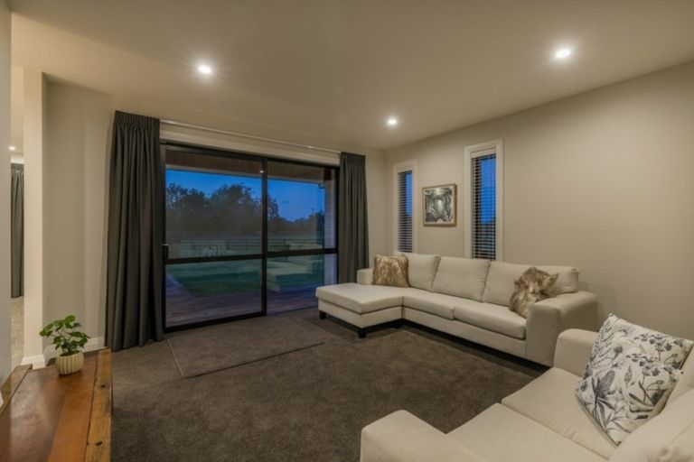 Photo of property in 2 Puriri Park Lane, Waipapa, 0230