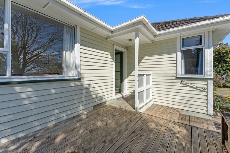 Photo of property in 157 Frankley Road, Frankleigh Park, New Plymouth, 4310