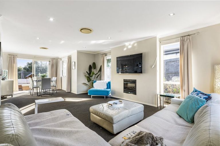 Photo of property in 27 Pounamu Avenue, Greenhithe, Auckland, 0632