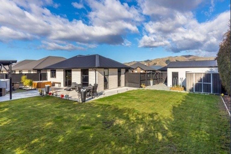 Photo of property in 7 Camborne Crescent, Blenheim, 7201