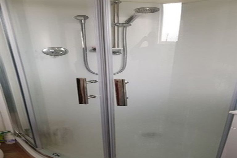 Photo of property in 28 Greenmeadows Avenue, Manurewa East, Auckland, 2102