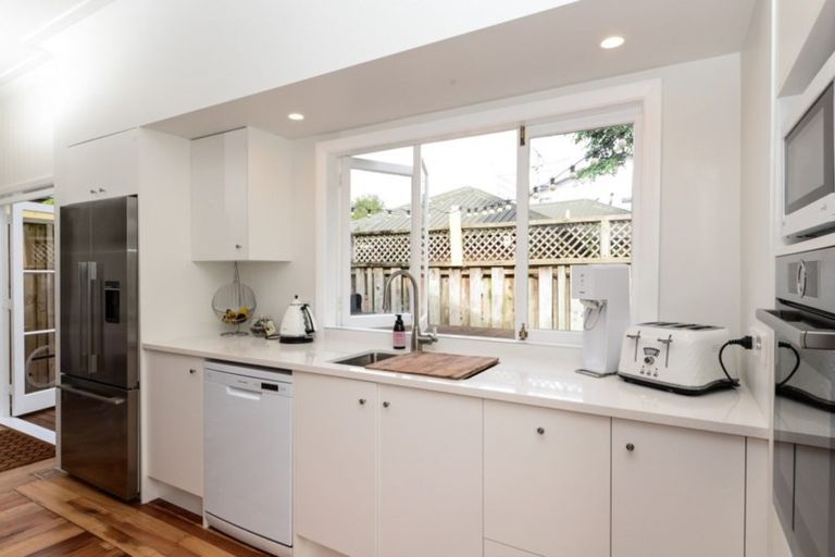 Photo of property in 8 Hammond Street, Hamilton Central, Hamilton, 3204