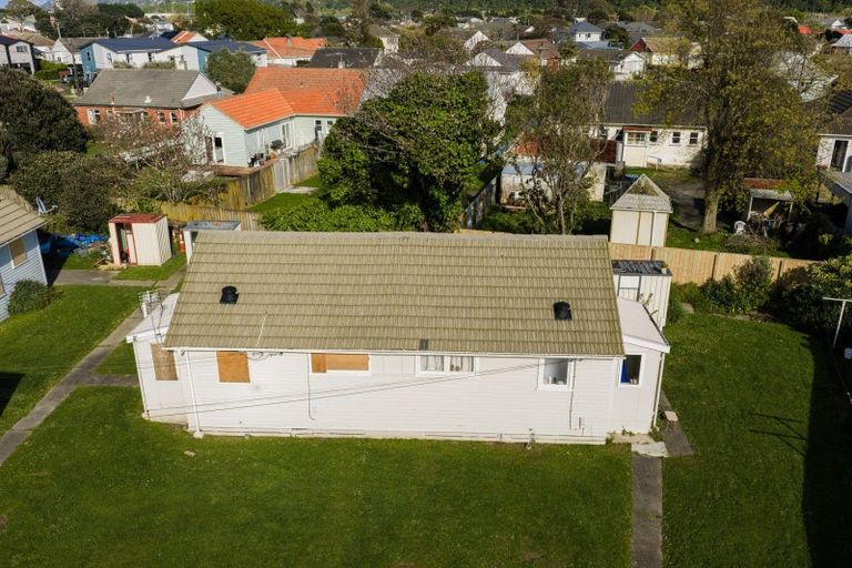 Photo of property in 2a Macky Street, Taita, Lower Hutt, 5011