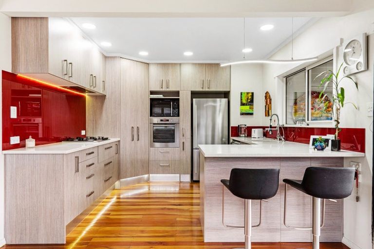 Photo of property in 343 Kennedy Road, Pirimai, Napier, 4112